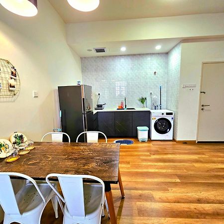 Quartz Residence - Melaka Kültér fotó