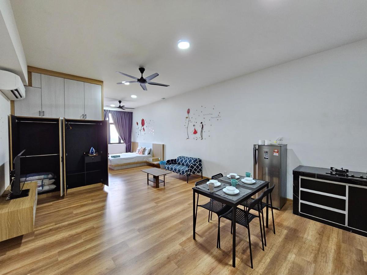 Quartz Residence - Melaka Szoba fotó